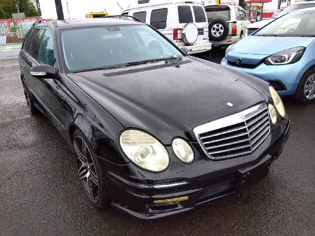 2005 Mercedes-Benz E-Class Wagon – thumbnail 4