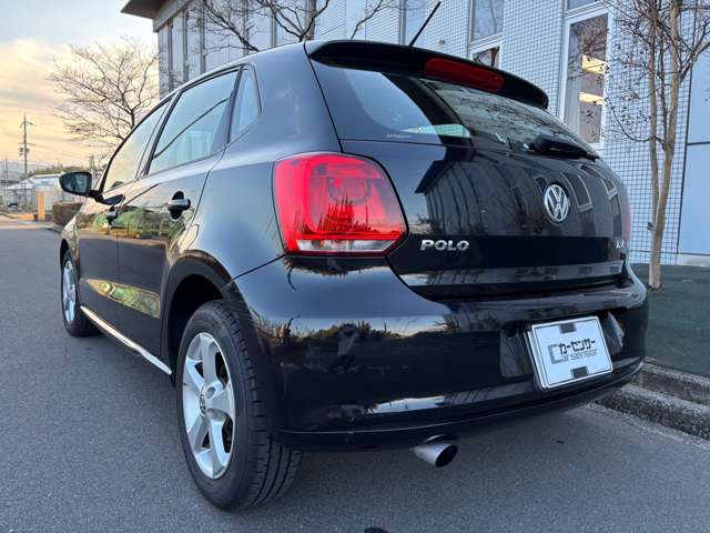 2010 Volkswagen Polo – thumbnail 3