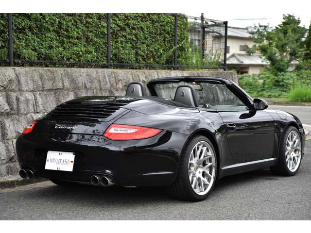 2009 Porsche 911 Cabriolet – thumbnail 2