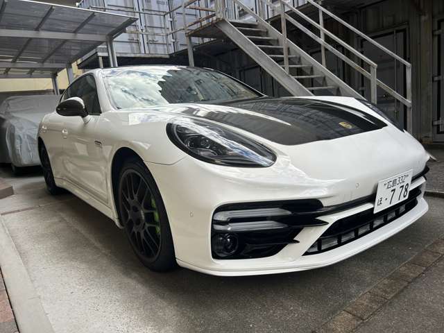 2011 Porsche Panamera – thumbnail 4