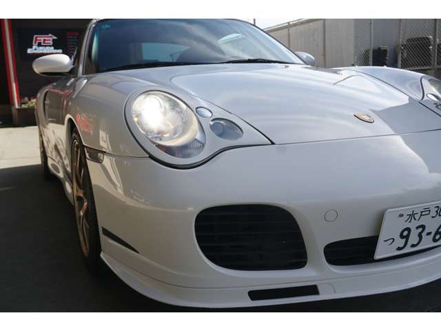 2003 Porsche 911 – thumbnail 4