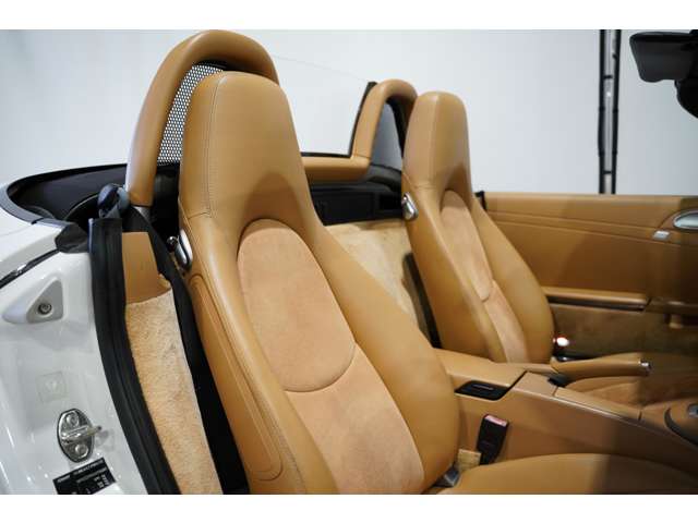2010 Porsche Boxster – thumbnail 4