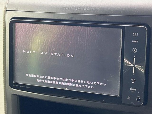 2011 Toyota Vellfire – thumbnail 4