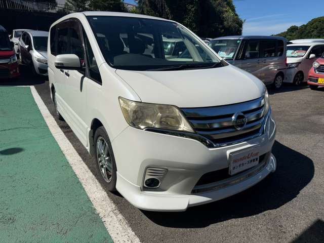 2011 Nissan Serena – thumbnail 4