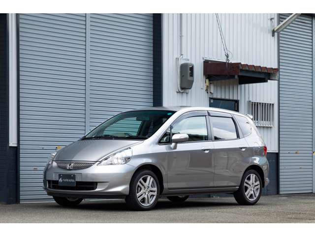 2004 Honda Fit – thumbnail 2