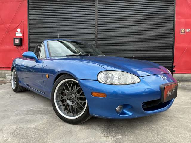 2001 Mazda Roadster – thumbnail 3