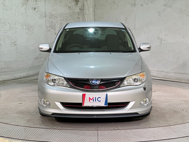 2010 Subaru Impreza Hatchback – thumbnail 4