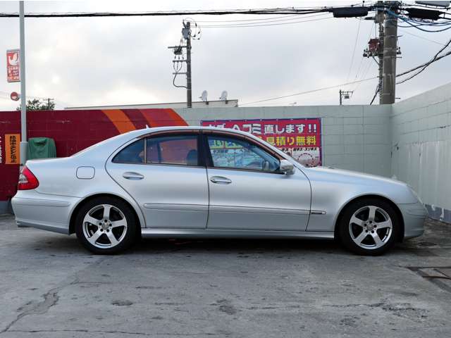 2009 Mercedes-Benz E-Class – thumbnail 4