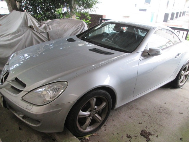 2004 Mercedes-Benz SLK-Class – thumbnail 2