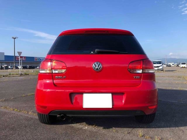 2011 Volkswagen Golf – thumbnail 3