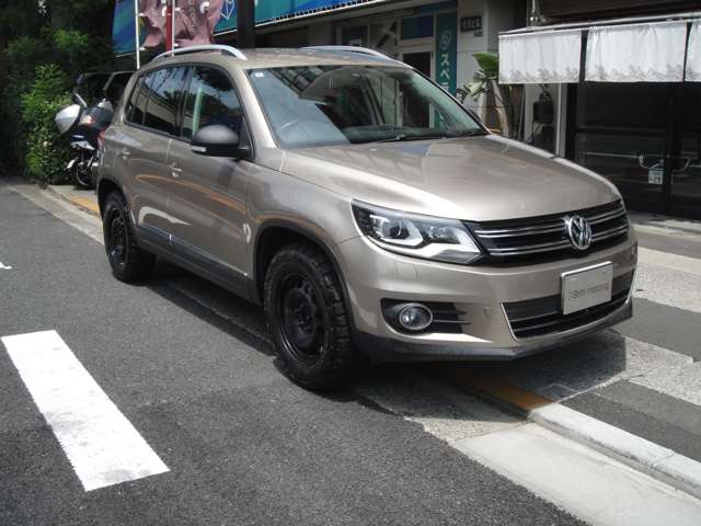 2011 Volkswagen Tiguan – thumbnail 4
