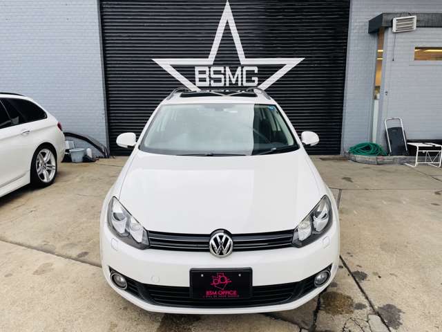2011 Volkswagen Golf Variant – thumbnail 2