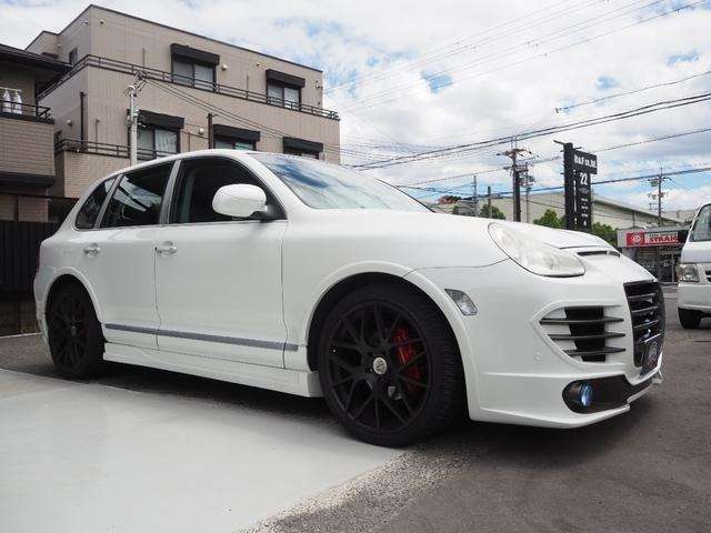 2004 Porsche Cayenne – thumbnail 4