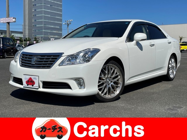 2010 Toyota Crown Royal