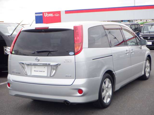 2007 Nissan Presage – thumbnail 2