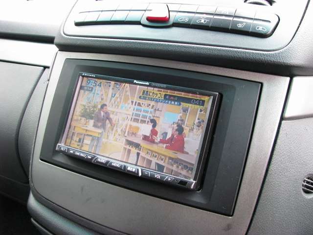 2008 Mercedes-Benz V-Class – thumbnail 3