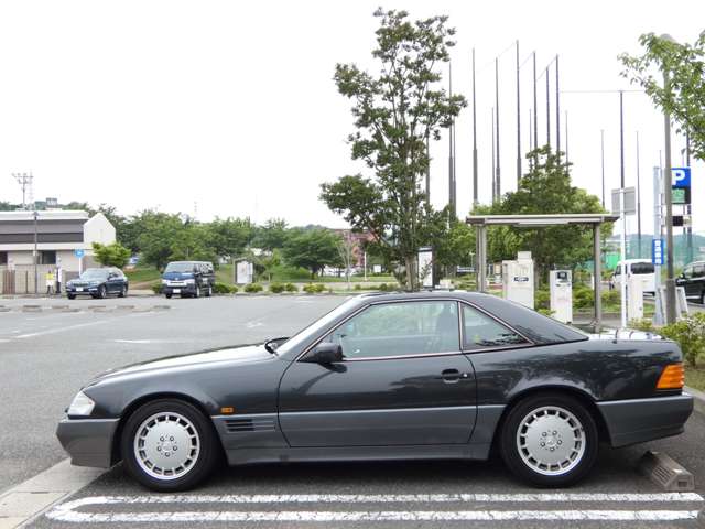 1990 Mercedes-Benz SL-Class – thumbnail 2