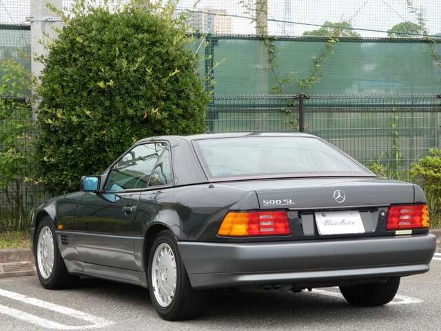 1990 Mercedes-Benz SL-Class – thumbnail 3