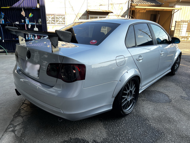 2007 Volkswagen Jetta – thumbnail 2