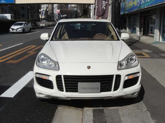2008 Porsche Cayenne – thumbnail 2