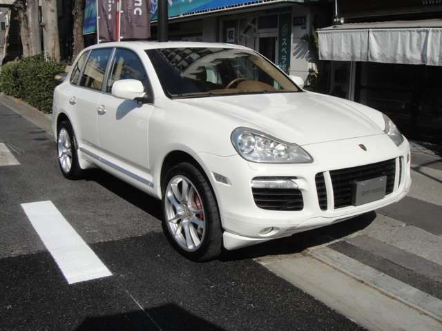 2008 Porsche Cayenne – thumbnail 3