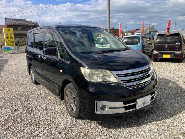 2011 Nissan Serena