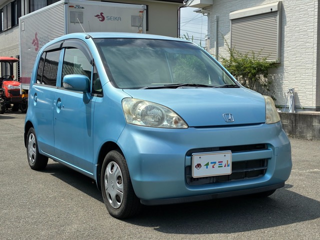 2008 Honda Life