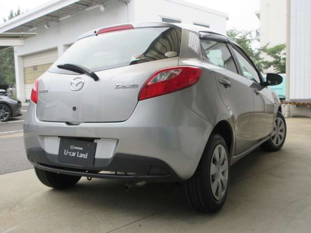 2010 Mazda Demio – thumbnail 2