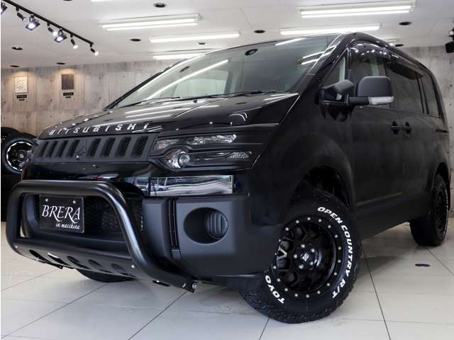 2011 Mitsubishi Delica D:5 – thumbnail 3