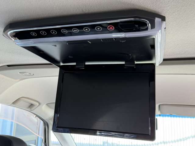 2007 Mitsubishi Delica D:5 – thumbnail 4