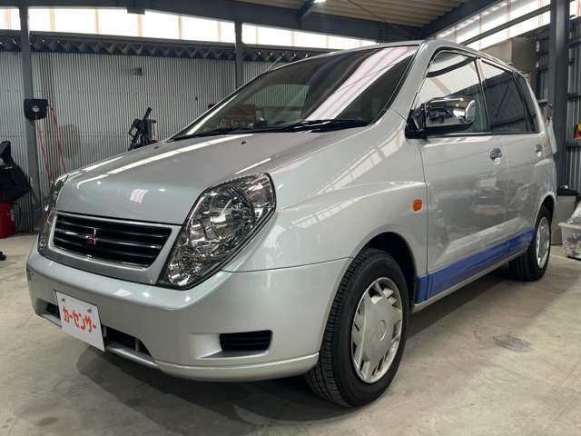 1999 Mitsubishi Mirage Dingo – thumbnail 3