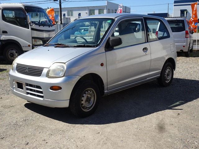 2006 Mitsubishi Minica