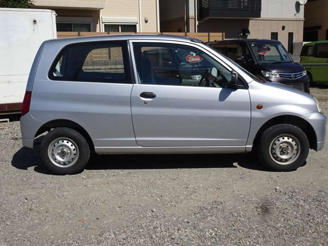 2006 Mitsubishi Minica – thumbnail 4