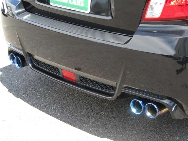 2011 Subaru Impreza STI – thumbnail 4