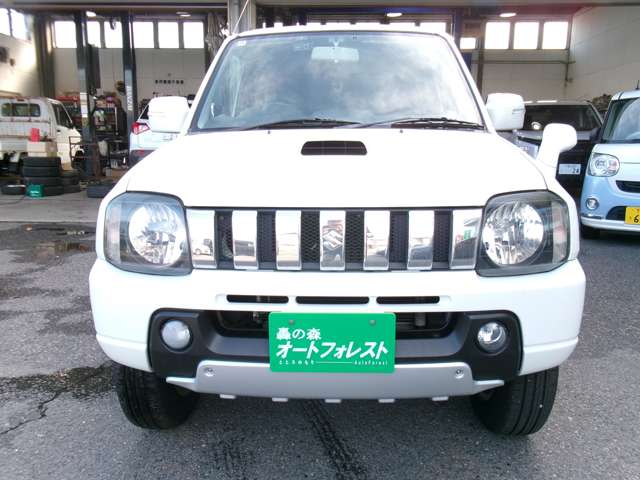 2010 Suzuki Jimny – thumbnail 2