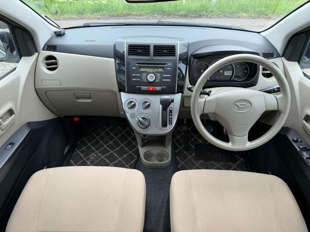 2011 Daihatsu Mira – thumbnail 4