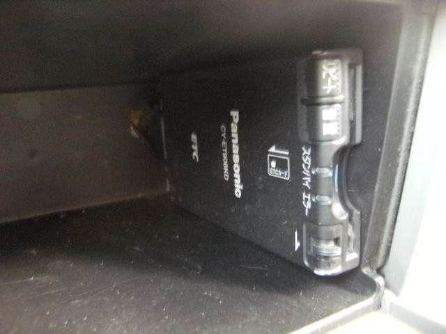 2011 Daihatsu Move Conte – thumbnail 3