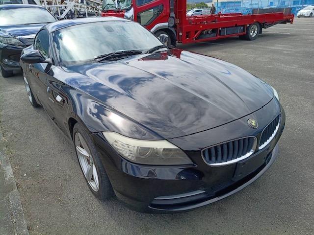 2010 BMW Z4 – thumbnail 4