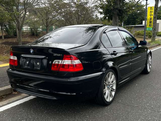 2003 BMW 3 Series – thumbnail 3