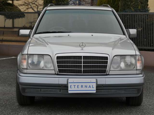 1995 Mercedes-Benz E-Class Wagon – thumbnail 2