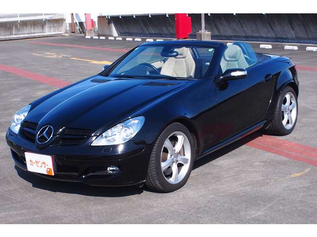 2004 Mercedes-Benz SLK-Class – thumbnail 2