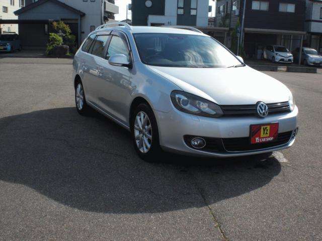 2011 Volkswagen Golf Variant – thumbnail 3