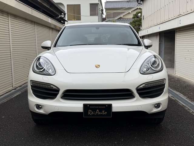 2011 Porsche Cayenne – thumbnail 3