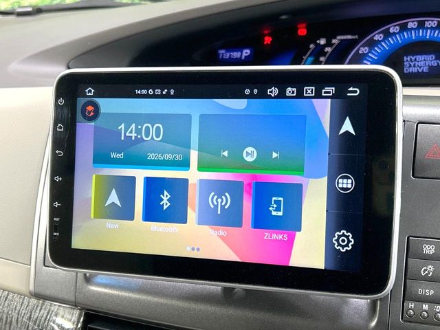 2011 Toyota Estima Hybrid – thumbnail 3