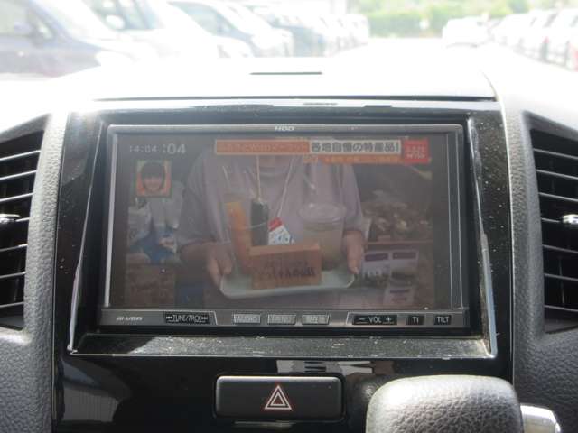 2011 Nissan Roox – thumbnail 3