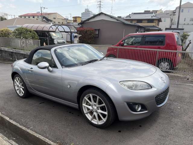 2011 Mazda Roadster – thumbnail 2