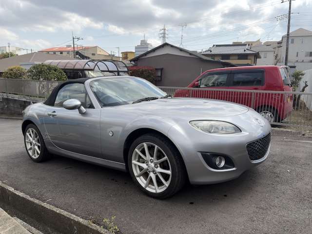 2011 Mazda Roadster – thumbnail 4