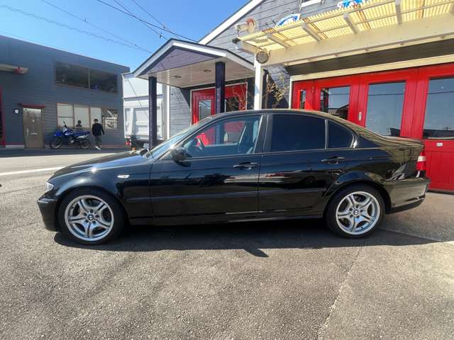 2003 BMW 3 Series – thumbnail 4
