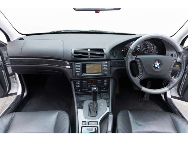 2003 BMW 5 Series – thumbnail 2
