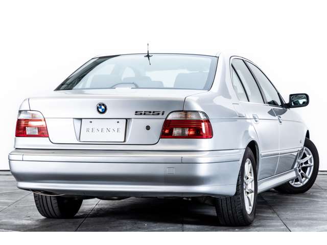 2003 BMW 5 Series – thumbnail 3